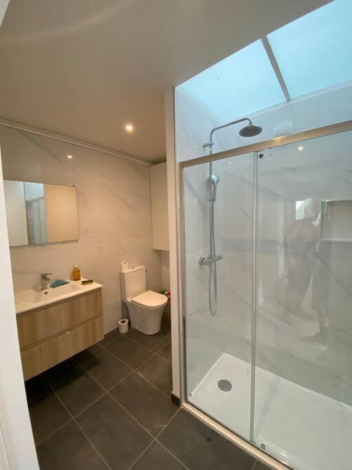 Rodez - Superbe Appartement Neuf Avec Vue Extérieur photo