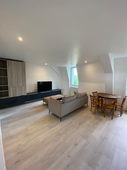 Rodez - Superbe Appartement Neuf Avec Vue Extérieur photo